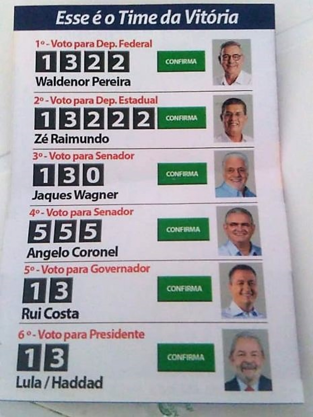 Santinho de campanha do PT na Bahia ainda tem foto de Lula candidato