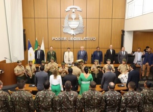 Exército Brasileiro recebe homenagens em sessão solene na Câmara de Palmas